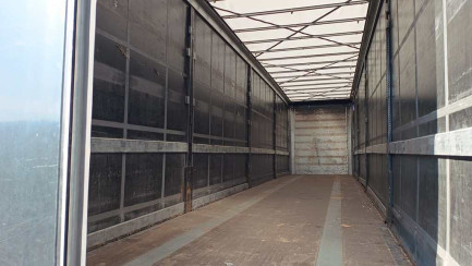 Zdjęcie przedmiotu: KOGEL SN 24 Dropside