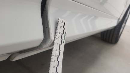 Zdjęcie przedmiotu: Volvo XC60 D4 SCR AWD Momentum aut