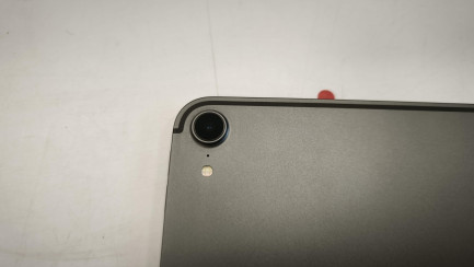 Zdjęcie przedmiotu: Apple iPad Pro 12.9'' 64GB Wi-Fi + Cellular Gray Tablet Manufacturer Code: MTHJ2FD/A + iPad Keyboard Logite Slim Folio Pro Graphite