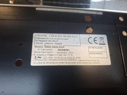 Zdjęcie przedmiotu: Кавоварка CREM EBEE-D82B-22AR 2-х групова