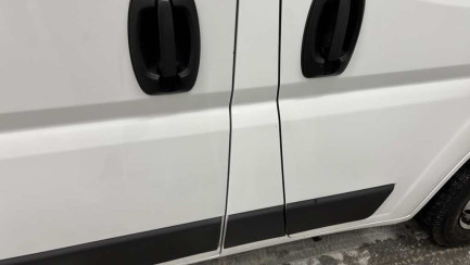 Zdjęcie przedmiotu: Fiat Ducato 33 2.3 M-jet L3H2 E6d 3.3t