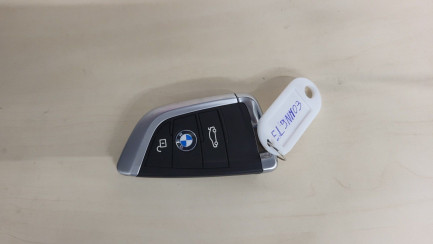 Zdjęcie przedmiotu: BMW X5 xDrive40d