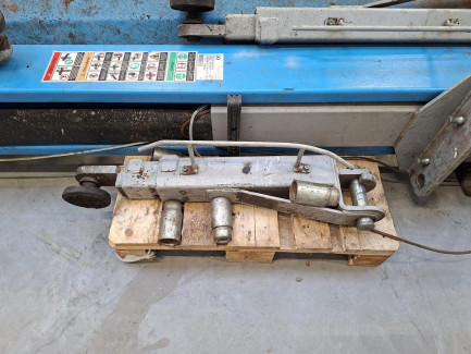 Zdjęcie przedmiotu: BEST PRODUCTS BESTLIFT242DDE Two-Post Lift