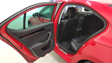 Zdjęcie przedmiotu: Skoda Superb 1.4 TSI Plug-In Hybrid L&K DSG