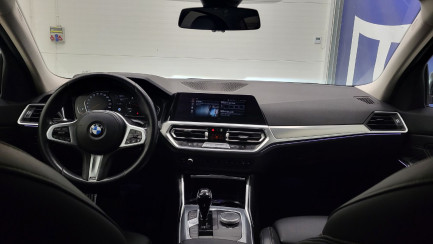 Zdjęcie przedmiotu: BMW 320i xDrive Sport Line aut