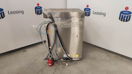 Zdjęcie przedmiotu: Stalgast 801507 universal dishwasher with steamer, detergent dispenser, discharge pump, P 4.9/3.4 kW, U 400/230 V