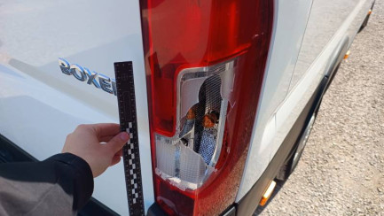 Zdjęcie przedmiotu: Peugeot BOXER 435 2.2 BlueHDi E6.2 3.5t L4H2 Pro Oświadczenie o utracie DR