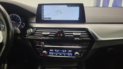 Zdjęcie przedmiotu: BMW 530i xDrive M Sport sport-aut