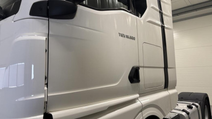 Zdjęcie przedmiotu: MAN TGX E6e 18.0t BL-SA(GX)