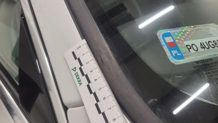 Zdjęcie przedmiotu: Volvo XC60 D4 SCR AWD Momentum aut