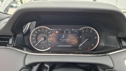Zdjęcie przedmiotu: RANGE ROVER Evoque 2.0 Diesel MHEV R-Dynamic SE