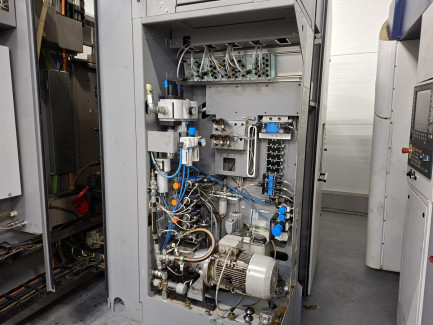 Zdjęcie przedmiotu: Poziome centrum obr&oacute;bcze HELLER H2000