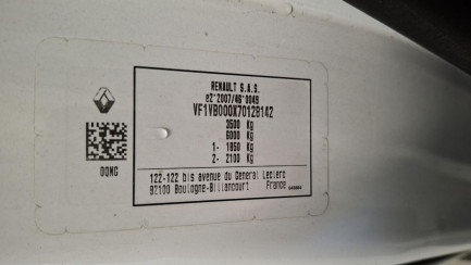 Zdjęcie przedmiotu: RENAULT/PARTNER MASTER FWD 2.3 dCi E6 3.5t L3H1 Pack Clim S&S+E