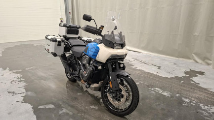 Zdjęcie przedmiotu: HARLEY-DAVIDSON Adventure Touring Pan America Special