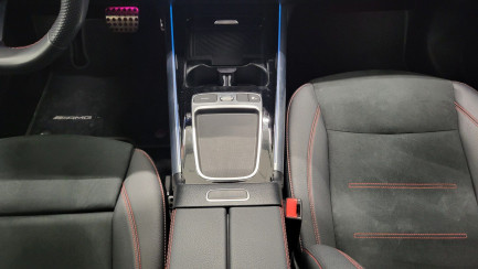 Zdjęcie przedmiotu: Mercedes-benz EQA 300 66.5kWh 4-Matic AMG Line