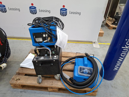 Zdjęcie przedmiotu: Workshop equipment set (OPTIMA STREAMER OPTIMA XD steam cleaner, SANTOEMMA HOT SAABRINA FOAM washing vacuum cleaner)