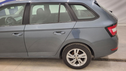 Zdjęcie przedmiotu: Skoda Fabia III Kombi 1.0 TSI Ambition + LPG
