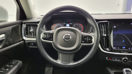 Zdjęcie przedmiotu: Volvo V60 B4 B Inscription aut