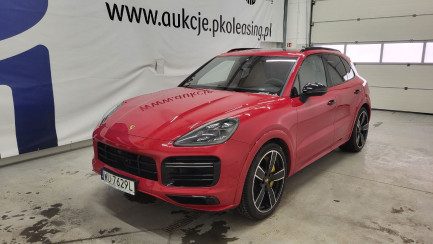Porsche Cayenne Turbo Błędny wpis mocy i pojemności silnika w DR