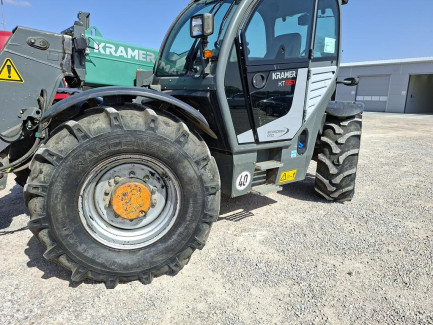 Zdjęcie przedmiotu: KRAMER KT557 telescopic handler