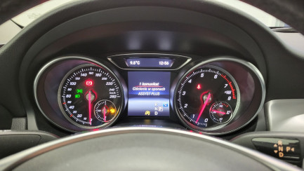 Zdjęcie przedmiotu: Mercedes-Benz CLA 200 7G-DCT AMG Line