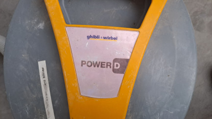 Zdjęcie przedmiotu: Power D 12 vacuum cleaner