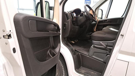 Zdjęcie przedmiotu: Fiat Ducato 33 2.2 H3-POWER L3H2 E6 3.3t