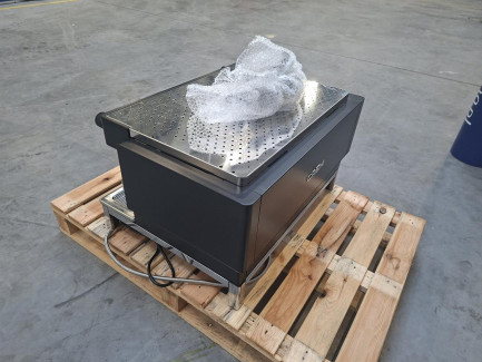 Zdjęcie przedmiotu: Кавоварка CREM EBEE-D82B-22AR 2-х групова