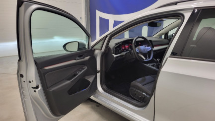 Zdjęcie przedmiotu: Volkswagen Golf VIII Variant 2.0 TDI Life