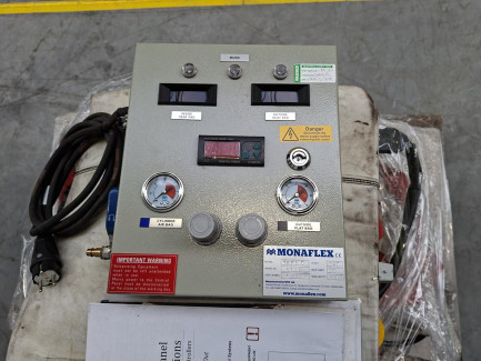 Zdjęcie przedmiotu: System do wulkanizacji opon Monaflex TRRS D umożliwia wykonywanie napraw na gorąco powierzchni bocznej, barku oraz bieżnika opony