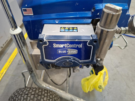 Zdjęcie przedmiotu: Agregat malarsko-szpachlarski GRACO MARK V STANDARD + Zbiornik na materiał GRACO 287987