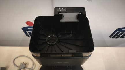 Zdjęcie przedmiotu: Робот-прибиральник ROBOROCK Q8 Max+ чорного кольору