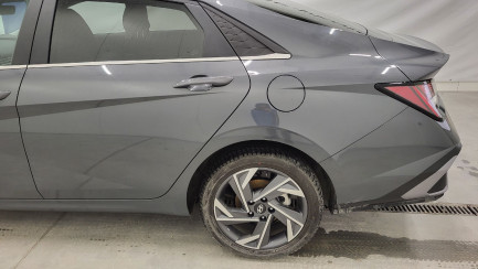 Zdjęcie przedmiotu: Hyundai Elantra 1.6 Smart