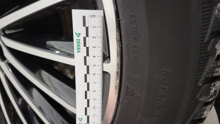 Zdjęcie przedmiotu: Mercedes-benz GLC Coupe 220 d mHEV 4-Matic Avantgarde