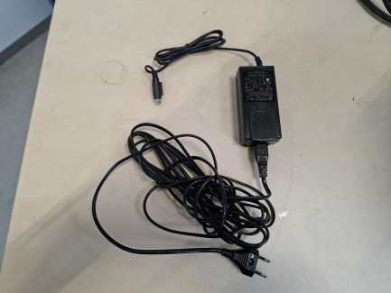 Zdjęcie przedmiotu: Urządzenie do elektrostymulacji mięśni MIHA BODYTEC II