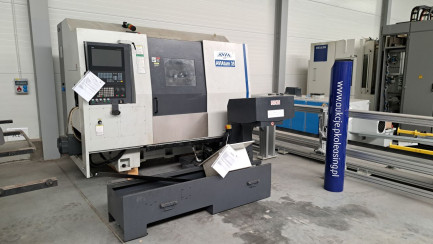 AVIAturn 35 CNC turning center with inclined bed and SIEMENS 828D controller
