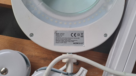 Zdjęcie przedmiotu: Настільна лампа Lupa Elegante 6025 60 LED SMD 5D, 10 шт.