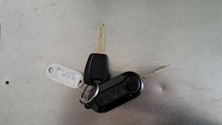 Zdjęcie przedmiotu: Peugeot BOXER 435 2.2 BlueHDi E6.2 3.5t L3H3 Pro