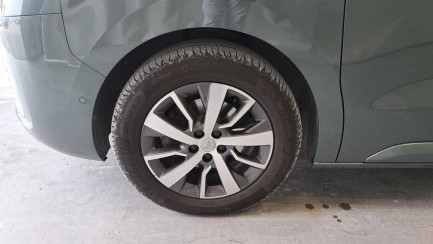 Zdjęcie przedmiotu: Toyota PROACE Verso 2.0 D-4D E6EA 2.9t Medium Business Aut.