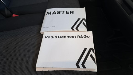 Zdjęcie przedmiotu: Renault Master FWD 2.3 dCi L3H2 Pack Clim E6d 3.5t Oświadczenie o utracie DR