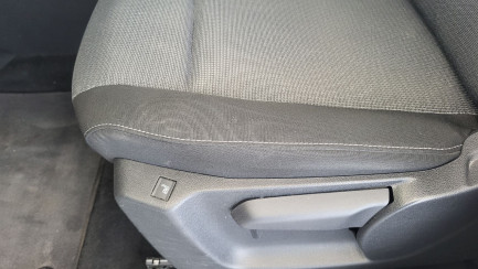 Zdjęcie przedmiotu: Toyota Proace City Verso 1.2 D-4T Family