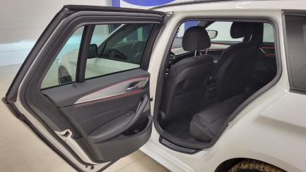 Zdjęcie przedmiotu: BMW 530i xDrive GPF M Sport sport-aut