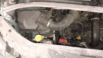 Zdjęcie przedmiotu: Renault Master FWD 2.3 dCi L3H1 Extra S&S+E E6 3.5t