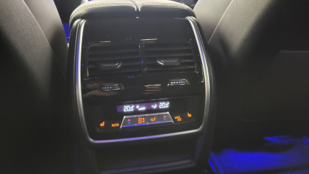 Zdjęcie przedmiotu: BMW X6 xDrive30d mHEV sport-aut