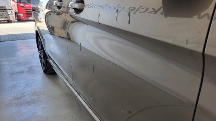 Zdjęcie przedmiotu: Mercedes-benz V 250 d 4-Matic Avantgarde 7G-Tronic