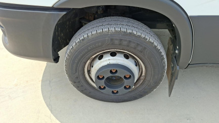 Zdjęcie przedmiotu: Iveco DAILY HI-MATIC E6e 7.2t