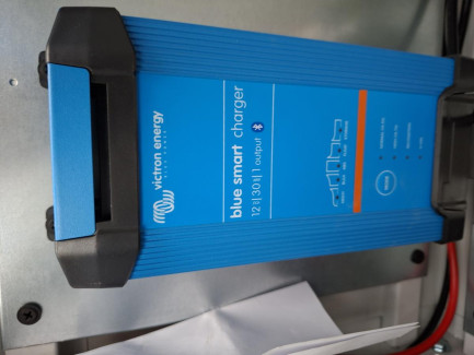 Zdjęcie przedmiotu: Mobilna wieża do monitoringu UNIFORCE RT-1 