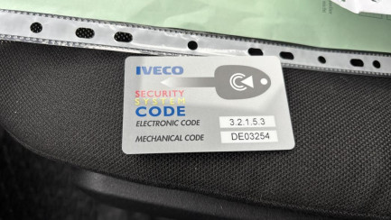 Zdjęcie przedmiotu: Iveco Daily 70C18H HI-MATIC E6e 7.2t