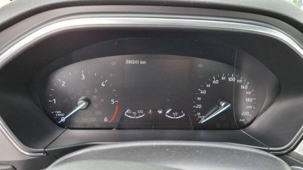 Zdjęcie przedmiotu: Ford Focus 2.0 EcoBlue E6 Titanium