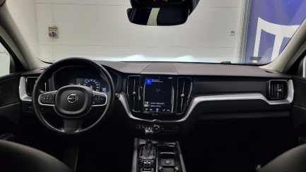 Zdjęcie przedmiotu: Volvo XC60 D4 SCR AWD Momentum aut